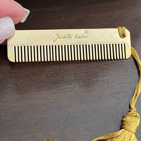 JUDITH LEIBER AUTHENTIC VINTAGE LEATHER CROSSBODY BAG - Picture 9 of 16